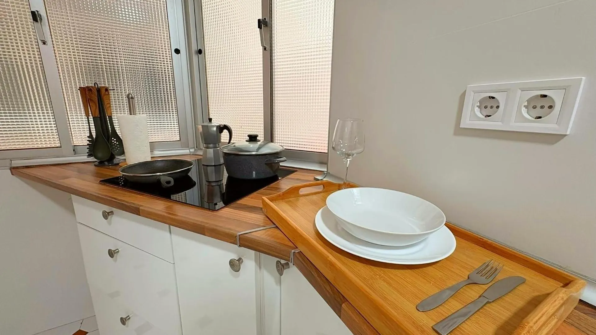 Reyhouse Huelin 3Rooms Cerca De La Playa Con Ac Málaga 0*,  Spanyolország